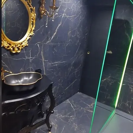Apartment Nuit Romantique - Jacuzzi - - Romance Royale