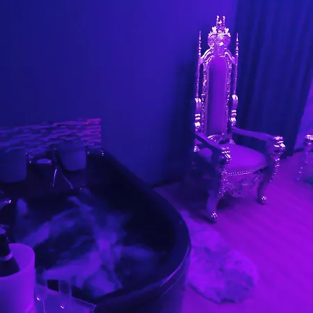 Nuit Romantique - Jacuzzi - - Romance Royale Beziers