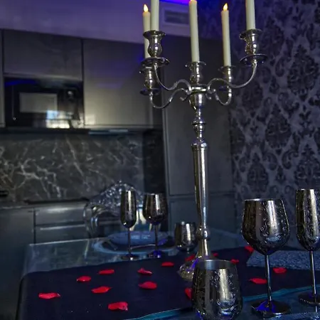 Apartment Nuit Romantique - Jacuzzi - - Romance Royale *